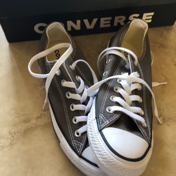 Converse grey size 5 low top - Picture 2 of 2